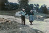 1964 - NICOLA SIRAVO E IRENE PERNA SUL TERRENO DOVE ATTUALMENTE C'E' LA SCUOLA MATERNA.